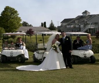 Bridal party foreground Brooklea Clubhouse